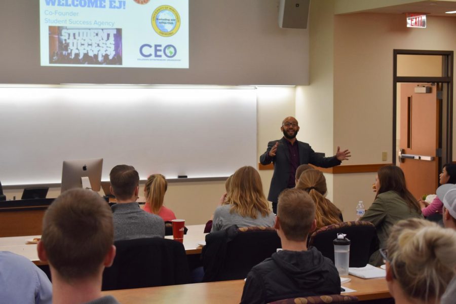 Forbes+top-30+entrepreneur+under+the+age+of+30+and+motivational+speaker%2C+EJ+Carrion%2C+talks+to+the+CEO+Club+about+student+success+during+and+after+college.