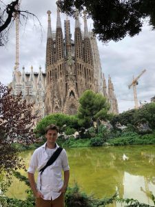 Taylor poses in front of the Sagrada Familia while studying in Spain.