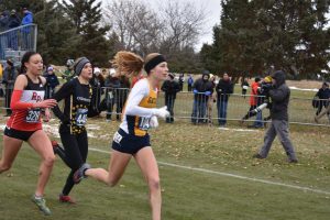 Evlyn Noone runs to a 52nd place at the Division-III Championship.