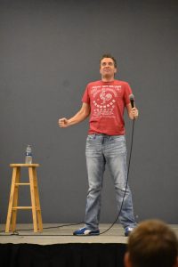 Comedian Eric O'Shea has won awards and praise from Stephen Spielberg for his "commercials" routine.