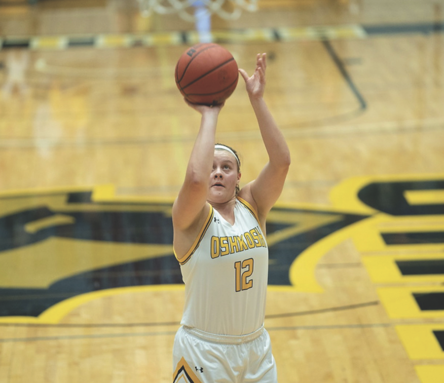 Courtesy of UWO Photoshelter —
Leah Porath has played at UWO for four years, but with this year not counting towards eligibility, she will be able to play basketball as a Titan for one last year in the 2021-22 season.