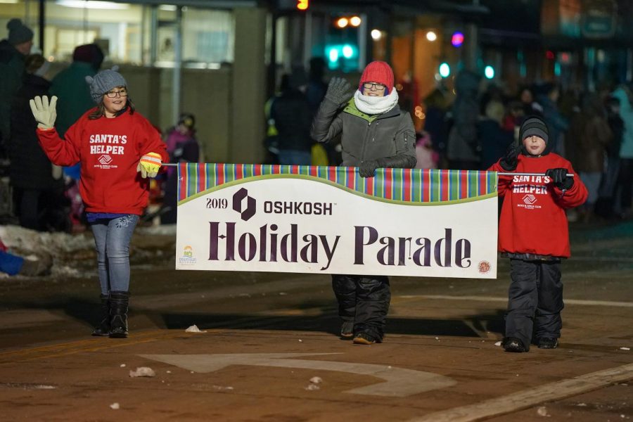 Downtown holds Holiday Parade