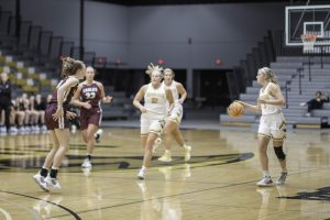 Women’s basketball conference begins