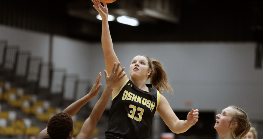 Courtesy of UWO Athletics
Senior Nikki Arneson goes for a layup against Alma College. Due to the efforts of her and teammates UWO Women’s basketball stands at a 6-1 record.