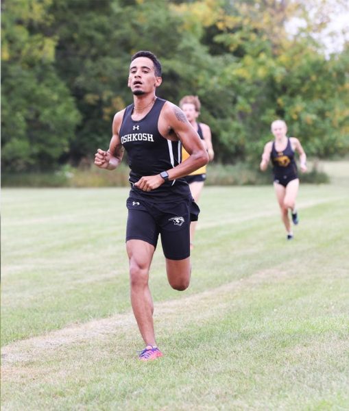 UWO competes at Augustana College (Illinois)