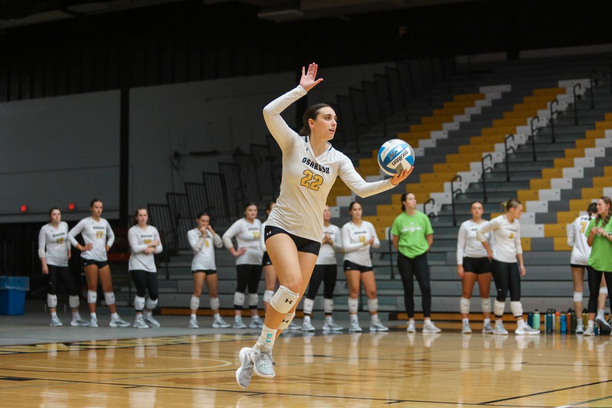 Morgan+Feltz+%2F+Advance-Titan+--+UWOs+Izzy+Coon+serves+the+ball+in+a+match+against+UW-Eau+Claire+at+the+Kolf+Sports+Center+Oct.+11.
