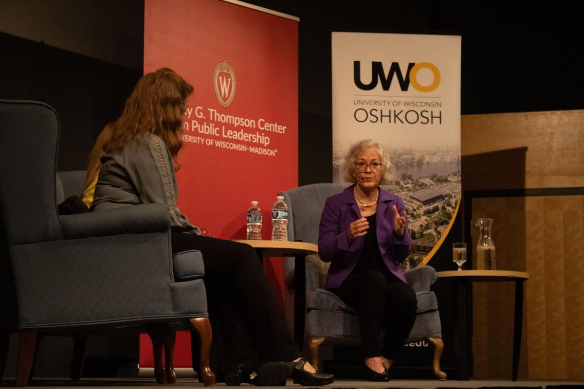 Jessica Duch / Advance-Titan - Marie Yovanovitch (right), the former U.S. ambassador to Ukraine,
explains what she’s learned about Russia, Ukraine and the relationships between post-Soviet era countries.