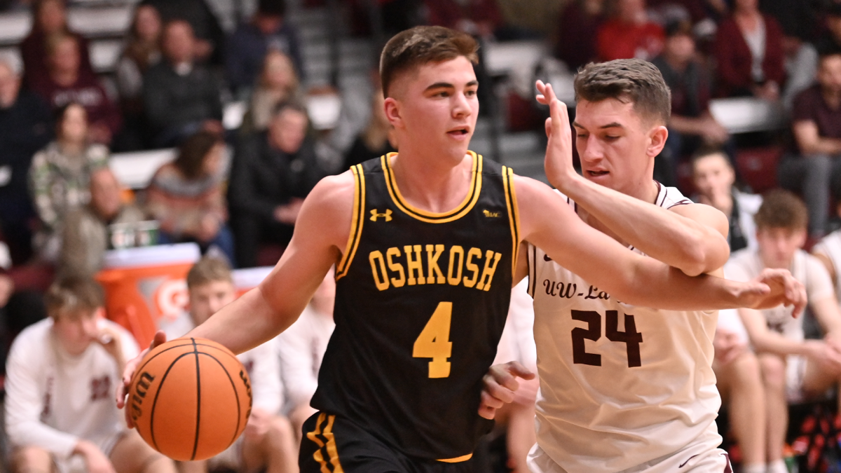 Courtesy of Jim Lund / UW-La Crosse Sports Information -- Michael Metcalf-Grassman scored 19 points and pulled down nine rebounds in the Titans loss at UW-La Crosse on Wednesday night.