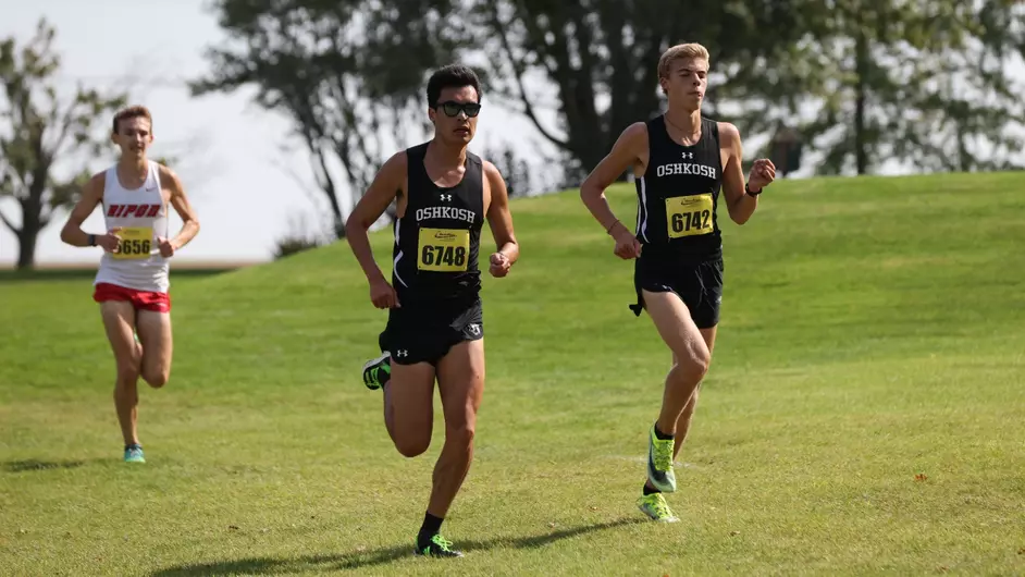 Courtesy of Steve Frommell / UWO Athletics -- Cameron Cullen (right) placed 20th at the Phoenix Open Sept. 7.