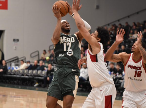 Jacob Link / Advance-Titan -- The Herd's Stanley Umude puts up a shot against the Sioux Falls Skyforce Nov. 19 at the Oshkosh Arena. Umude recorded 27 points and eight rebounds in the contest.