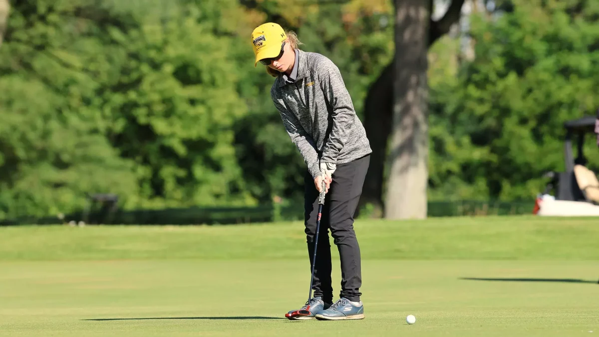 Courtesy of Steve Frommell / UWO Athletics – UWO’s Taryn Endres putts at Dretzka Park Golf Course at the Milwaukee School of Engineering Invitational last Saturday.